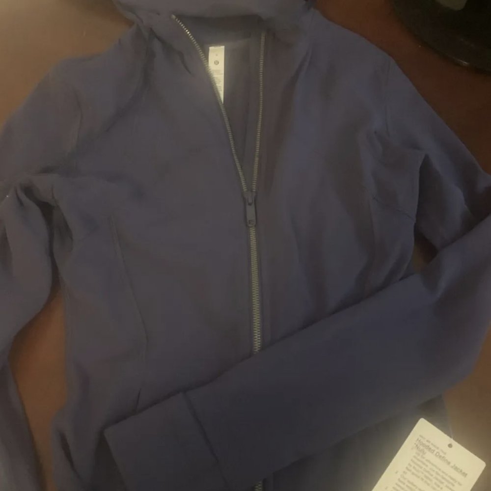 Lulu Lemon Hooded Define Jacket *Nulu Size 6